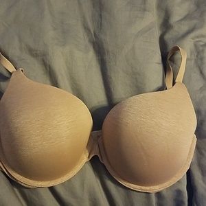Victoria's secret 38C padded perfect coverage bra